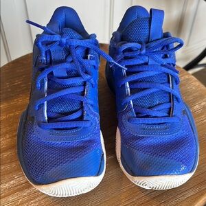 Under Armour Blue Sneakers with Lightweight Mesh Upper and Comfortable Design
